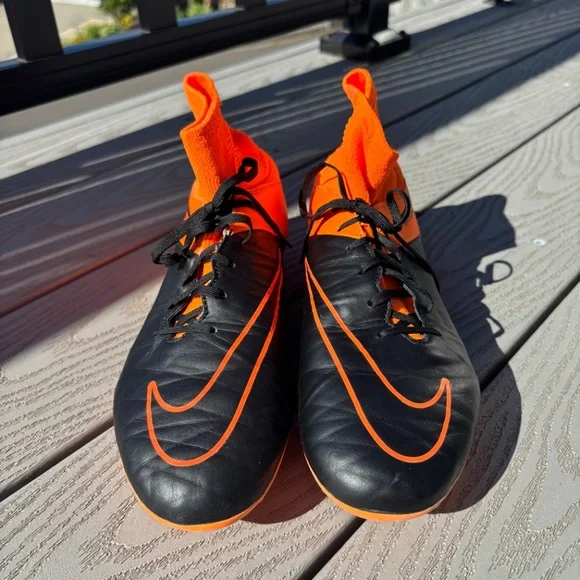 Nike Hypervenom Phantom II AG Leather Black And Orange Men's Size 8